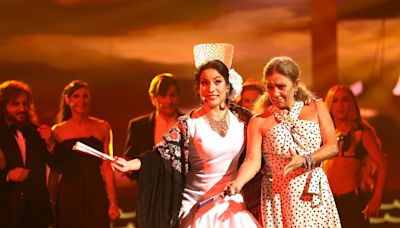 Emotivo homenaje a Lola Flores: Julia Medina y Lolita cantando juntas en Tu cara me suena 11