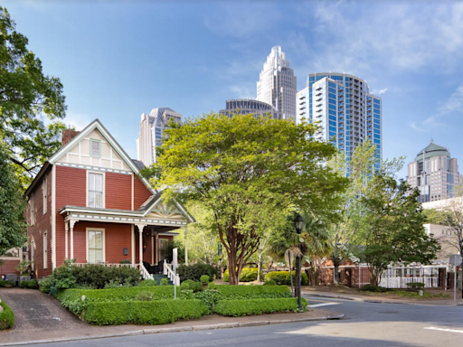 130-year-old ‘haunted’ house in Charlotte hits market for $1.1M. Take a look inside