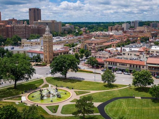 ‘Can we make this a safe place?’ Country Club Plaza’s new owners spell out changes