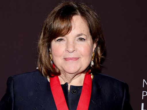 The Food Ina Garten Buys While Grocery Shopping In Paris