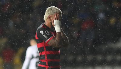 Flamengo se desploma