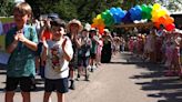 Heartwarming moment children give retiring teacher 'amazing' farewell