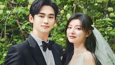 Kim Soo Hyun’s deleted posts further spark dating rumors with Queen of Tears co-star Kim Ji Won; Details