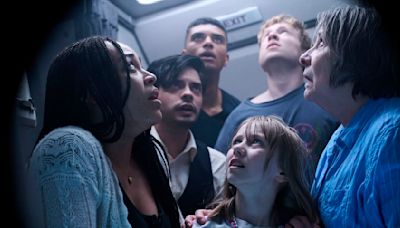 ‘No Way Up’ Review: Sharks on a Plane