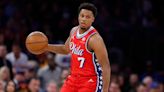 Lowry decides to stick around with his hometown Sixers