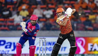 Sunrisers Hyderabad eke out nerve-racking one-run win over Rajasthan Royals, thanks to Bhuvneshwar Kumar