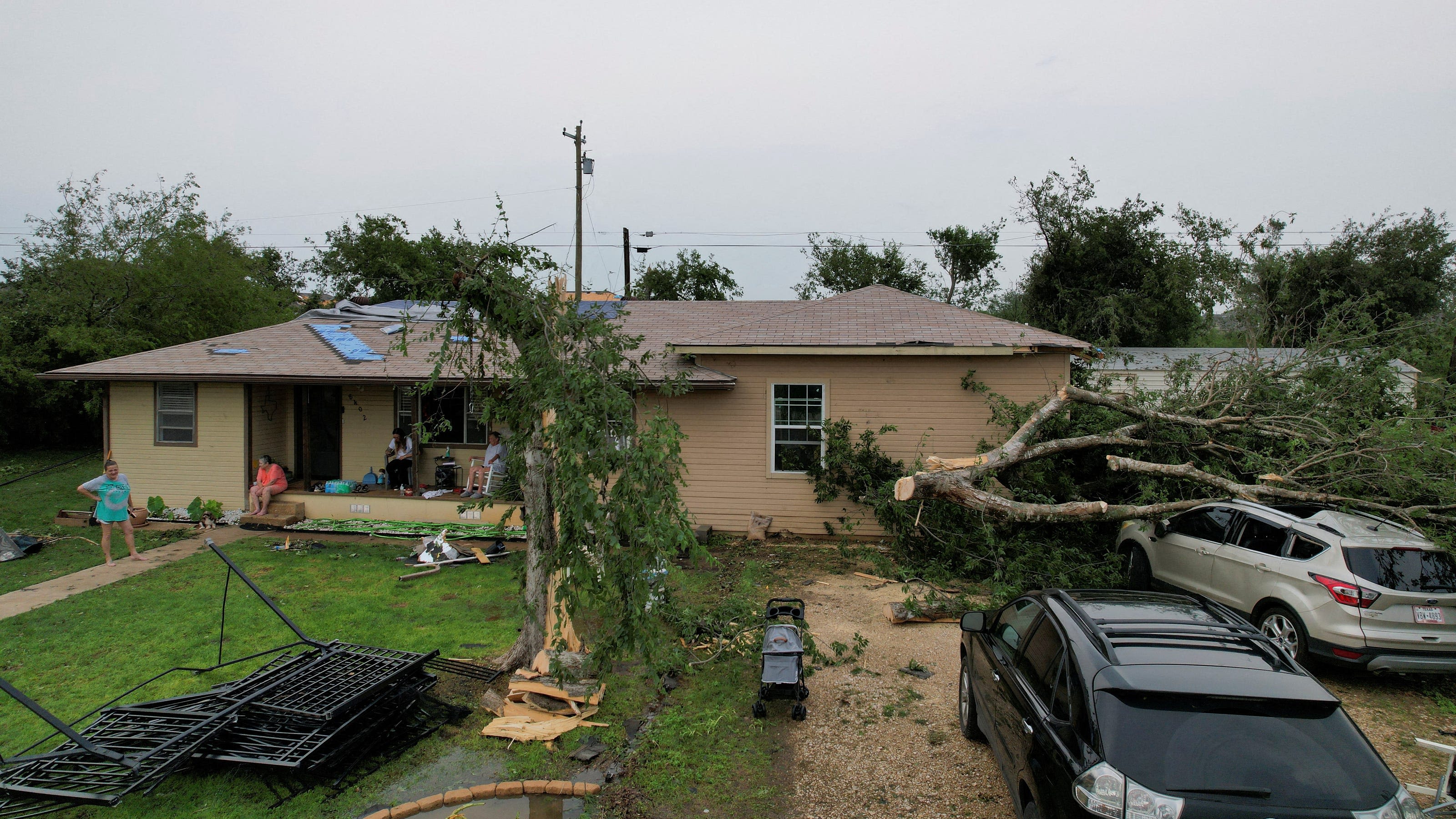 Texas power outage map: Over 500,000 outages reported after series of severe storms