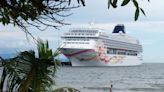 Norwegian Cruise Line ship hits iceberg on its way to Alaska glacier