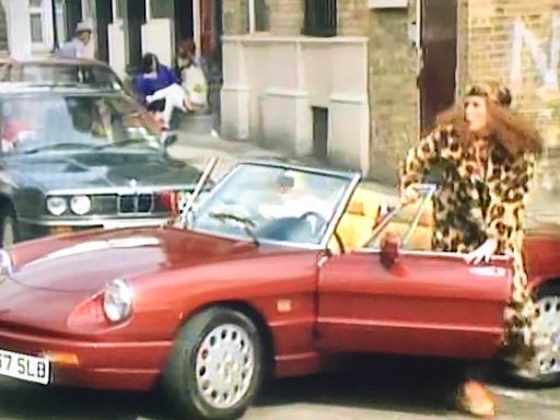 Alfa Romeo convertible in Absolutely Fabulous to go under the hammer