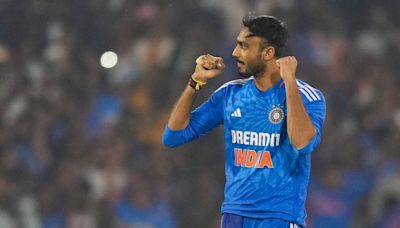 Watch: Axar Patel pulls off stunning one-handed catch to dismiss Barry McCarthy