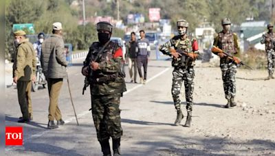 Security on high alert after suspected terrorists spotted in Pathankot | India News - Times of India