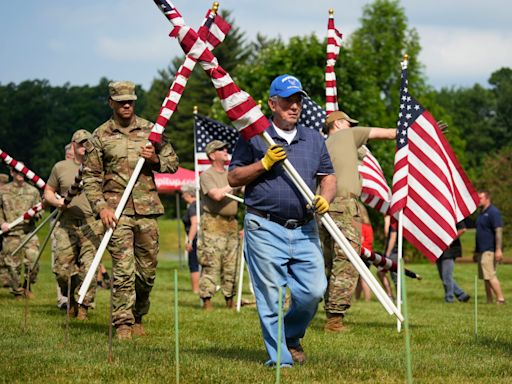 How to properly hang, display the US flag for Memorial Day