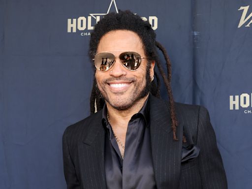 Wieso trägt Lenny Kravitz beim Gewichtheben eine Lederhose?