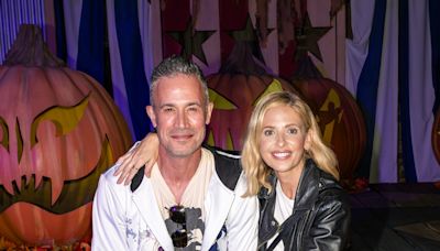 Sarah Michelle Gellar, Freddie Prinze Jr. share sweet photo for wedding anniversary