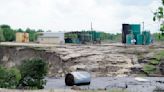 Giant sinkhole in Texas is expanding, worrying residents