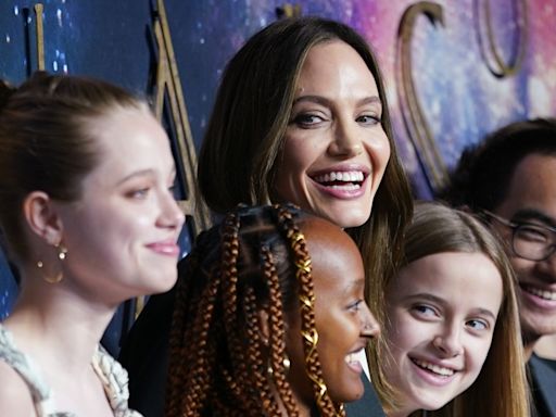 La hija de Angelina Jolie y Brad Pitt, Shiloh, ha nacido para el baile: El vídeo que demuestra su destreza