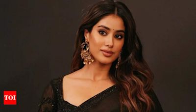 Janhvi Kapoor opens up about social media trolling: 'Main ye faceless user 101 on YouTube ki baat kyun sunu' | Hindi Movie News - Times of India