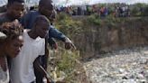 Hallan a seis mujeres muertas en basurero de Kenia; multitud exige justicia