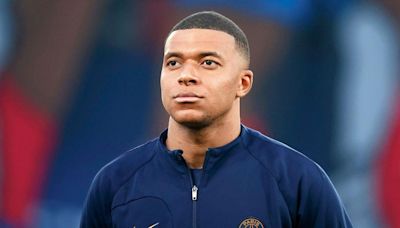 Exiting Mbappe ‘a PSG legend’, says Luis Enrique