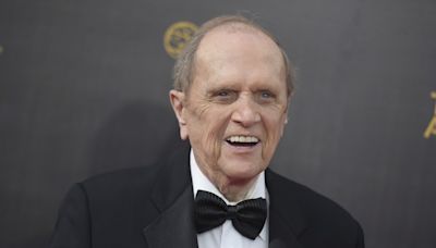 Bob Newhart, ícone da comédia americana, morre aos 94 anos