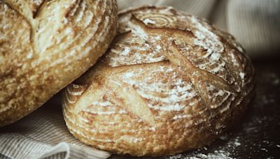 The Ice Cube Hack That Makes Homemade Bread Crispier Than Ever