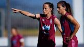 Montse Tomé exprime a sus jugadoras a cinco días del debut ante Japón