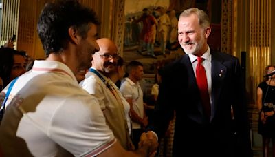 Así ha sido la recepción de los Reyes a los miembros del Equipo Olímpico Español: del orgullo de Felipe VI al gran estilismo de Doña Letizia