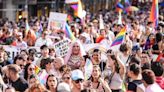 Barcelona desata el orgullo en un desfile multitudinario del 'Pride': 'Las personas LGTBI existimos y no nos vamos a ir'