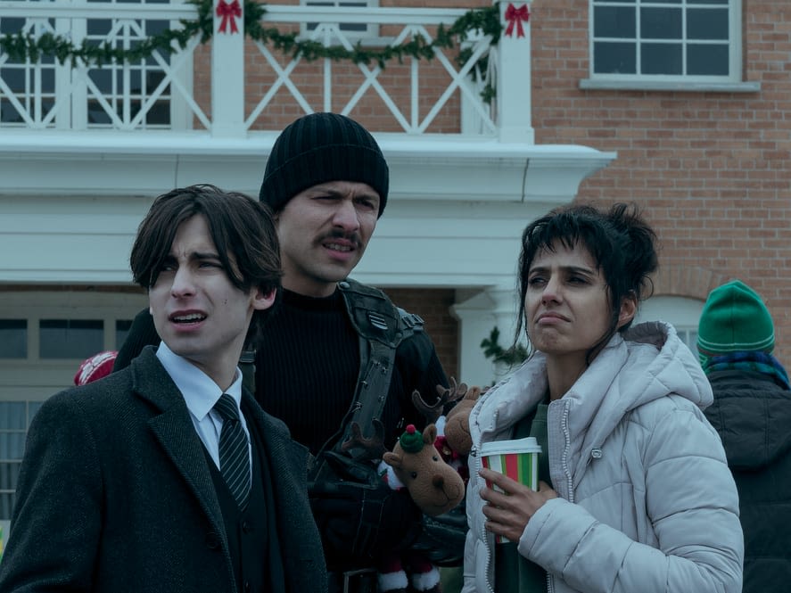 The Umbrella Academy cast weigh in on season 4's surprise love triangle