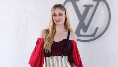 Must Read: Sophie Turner Covers British 'Vogue', Glossier Boosts Its Grant Program Amid Black Beauty Brand Closures