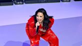 Demi Lovato Performs Her Song ‘Heart Attack’ for Heart Attack Survivors