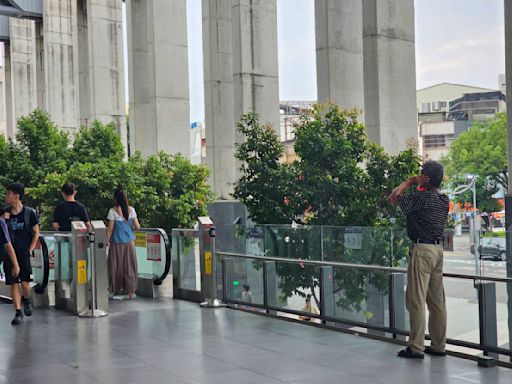 影／台鐵豐原站「刺耳聲」大響10多分鐘 旅客驚：國家級警報？要逃嗎？
