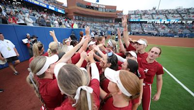 How Alabama softball follows path set by football, basketball in WCWS