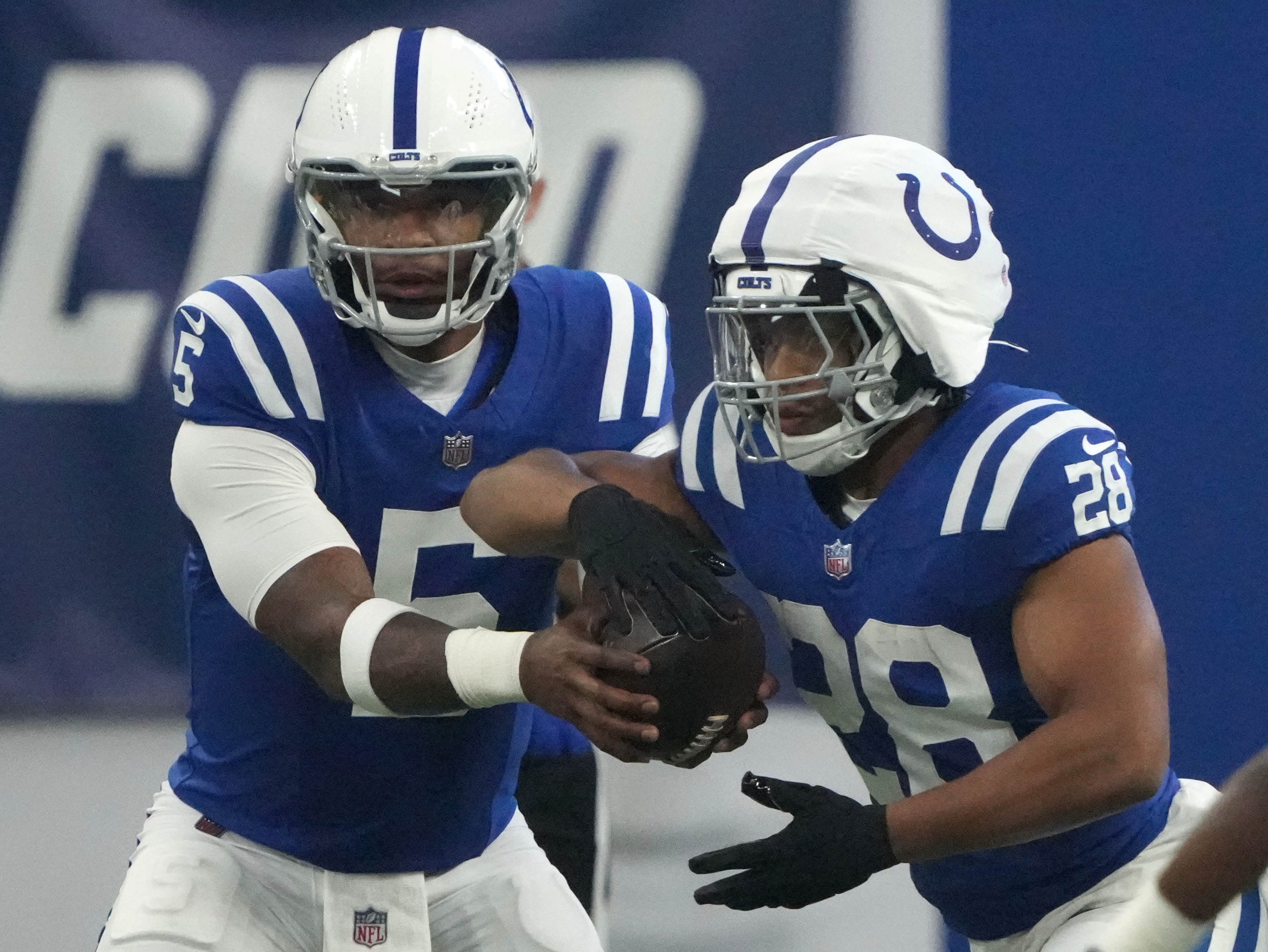 Jonathan Taylor among Indianapolis Colts players to wear 'Guardian Caps' in preseason game