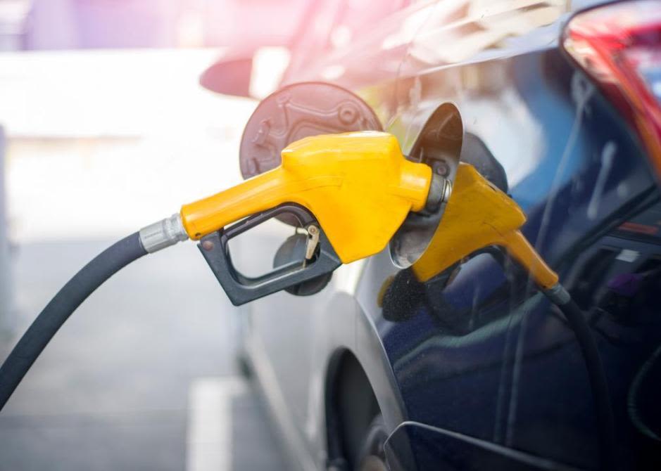 PA gas prices drop again as demand weakens and stockpiles increase, AAA says