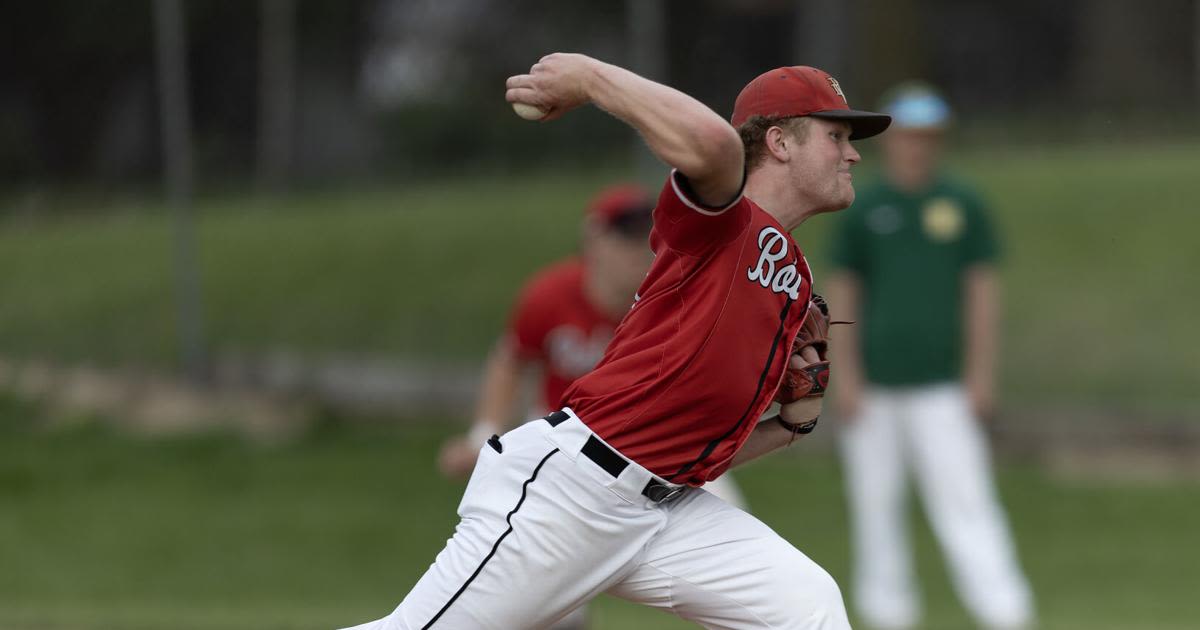 Prep baseball: Western Dubuque continues streak of being ranked No. 1