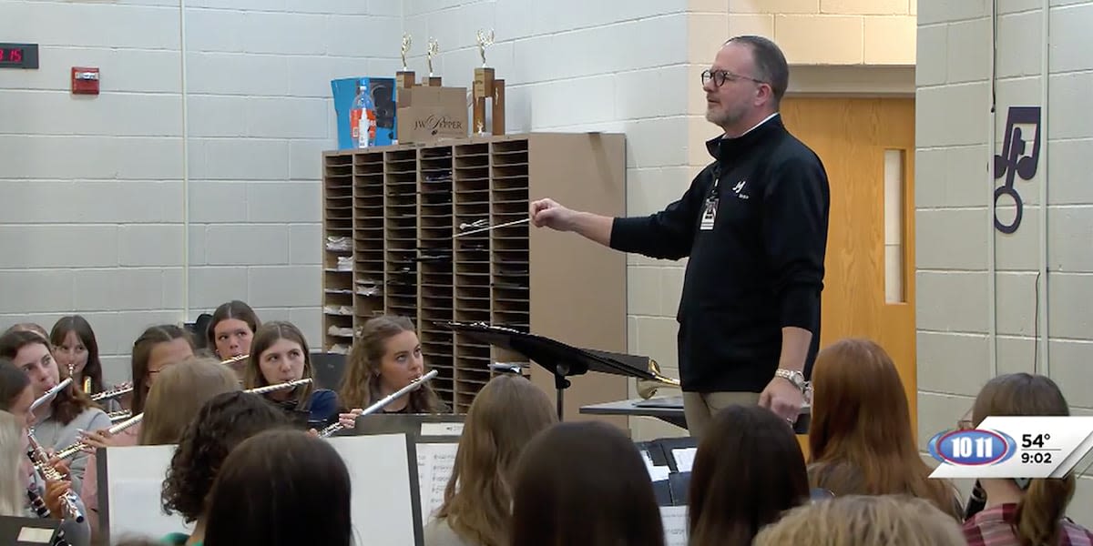 Milford band teacher ends on a high note after 35 years of teaching