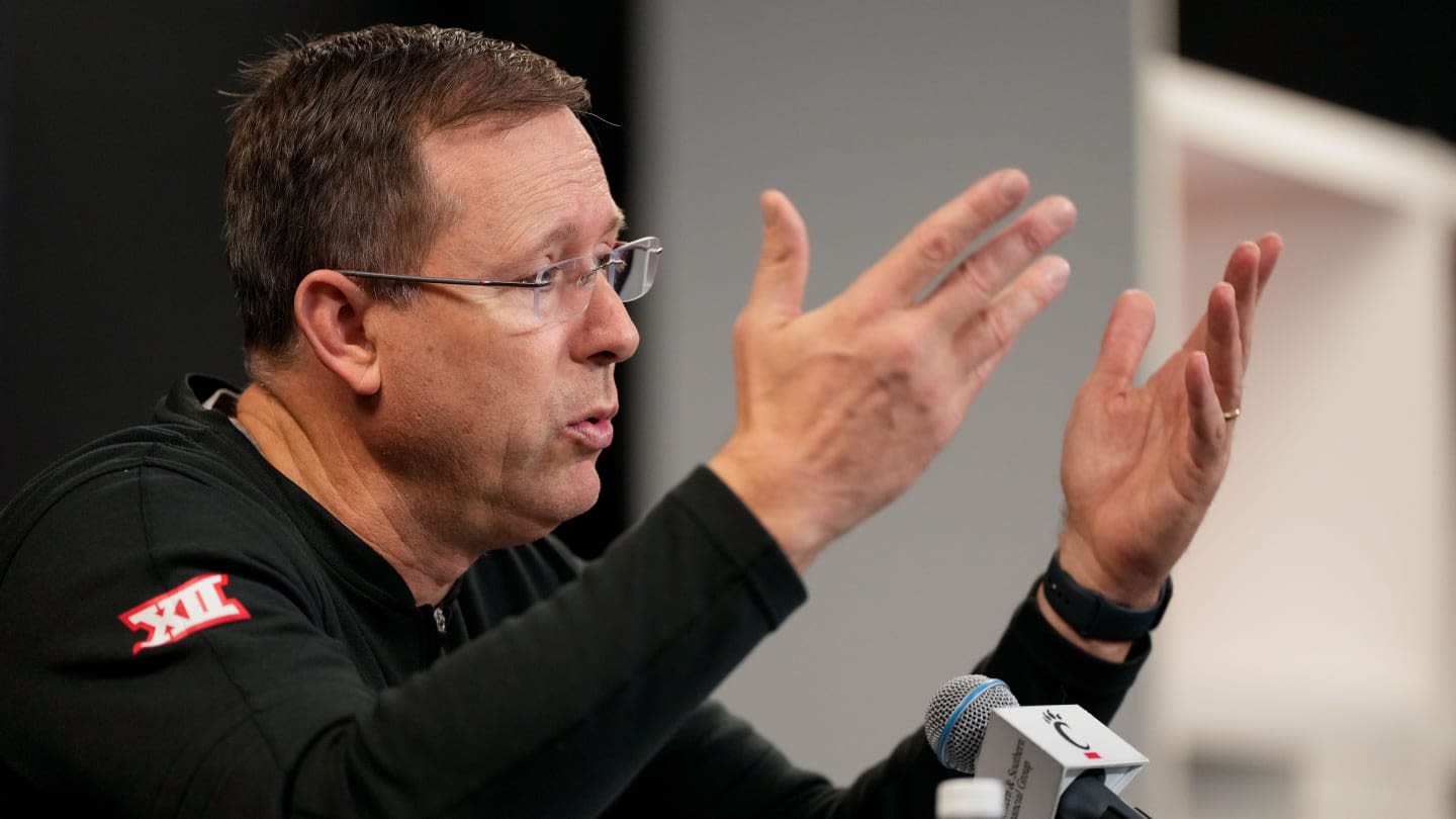 Major Outlet Places Scott Satterfield Among Big 12 Coaches Under Most Pressure