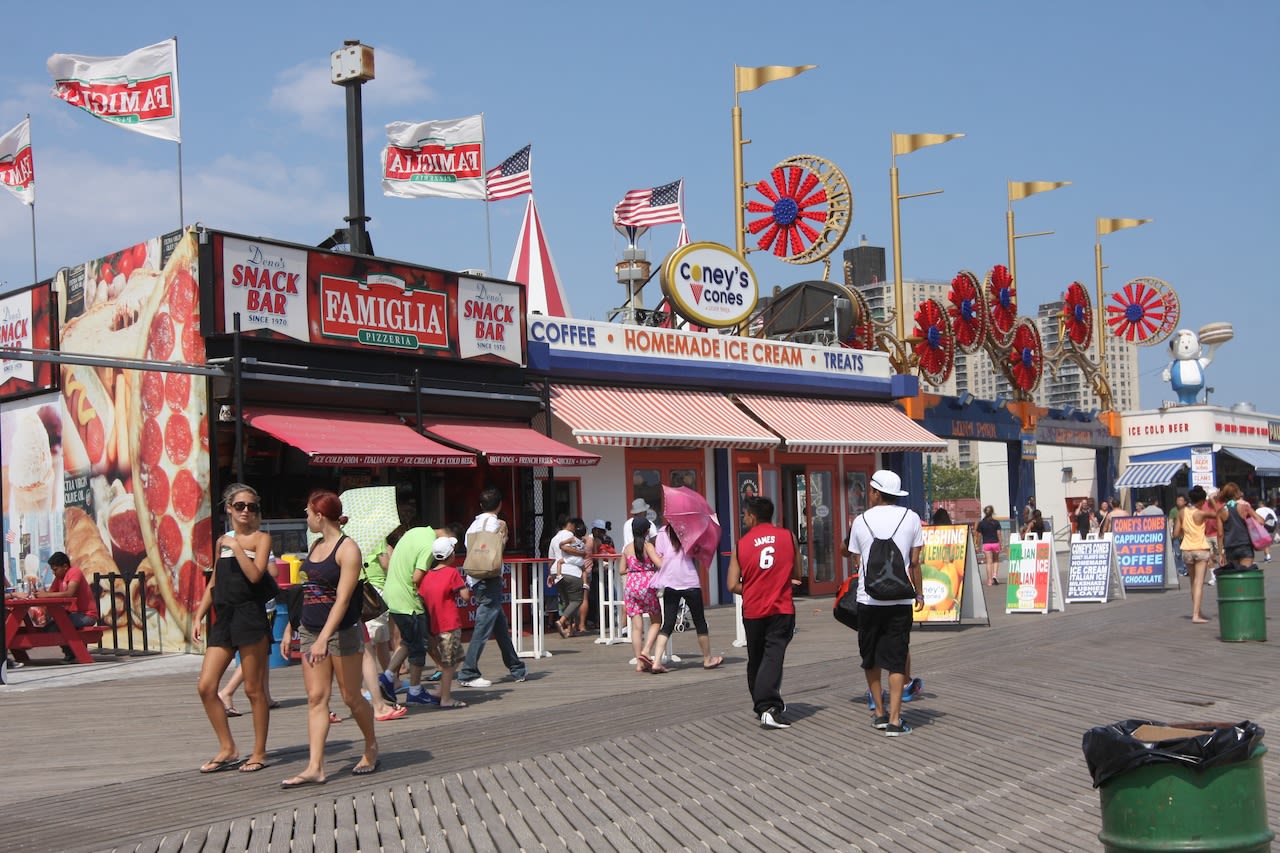 These are the top 25 beaches in the U.S.: 2 places in NYC made the list