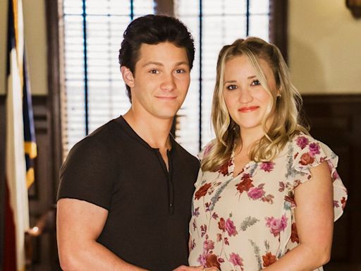 Emily Osment Prepares to Tackle 'Georgie & Mandy's First Marriage' in New Set Images