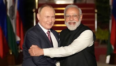 Indiens Premier Modi trifft Putin