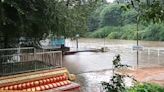 Sullia: Kumaradhara bathing ghat inundated due to heavy rains - Devotees cautioned