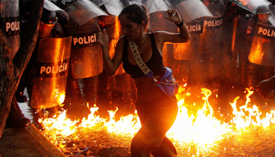 Venezuelans clash with police after disputed election result