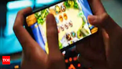 20-year old boy attacks online gaming rival, faces attempted murder charge - Times of India