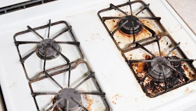 House cleaner shares how to remove grease that’s settled into stove over years