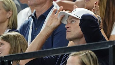 Tom Brady Is Going Viral After Unexpected Simone Biles Move