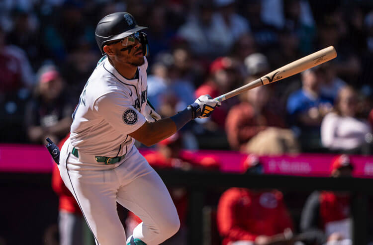 Mariners vs Diamondbacks Predictions, Picks, Odds — 4-26