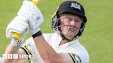 Northamptonshire-Gloucestershire: Miles Hammond hits century