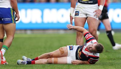 Walker out, Roosters sweat on Smith's knee