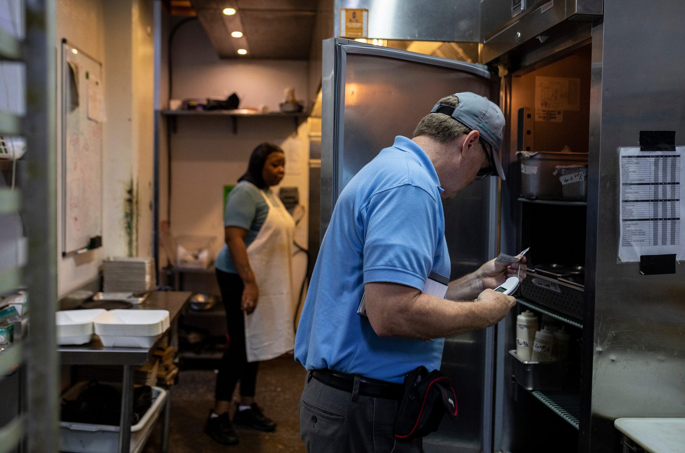 Flies, gnats and crawling ants: The worst Nashville restaurant inspections in July